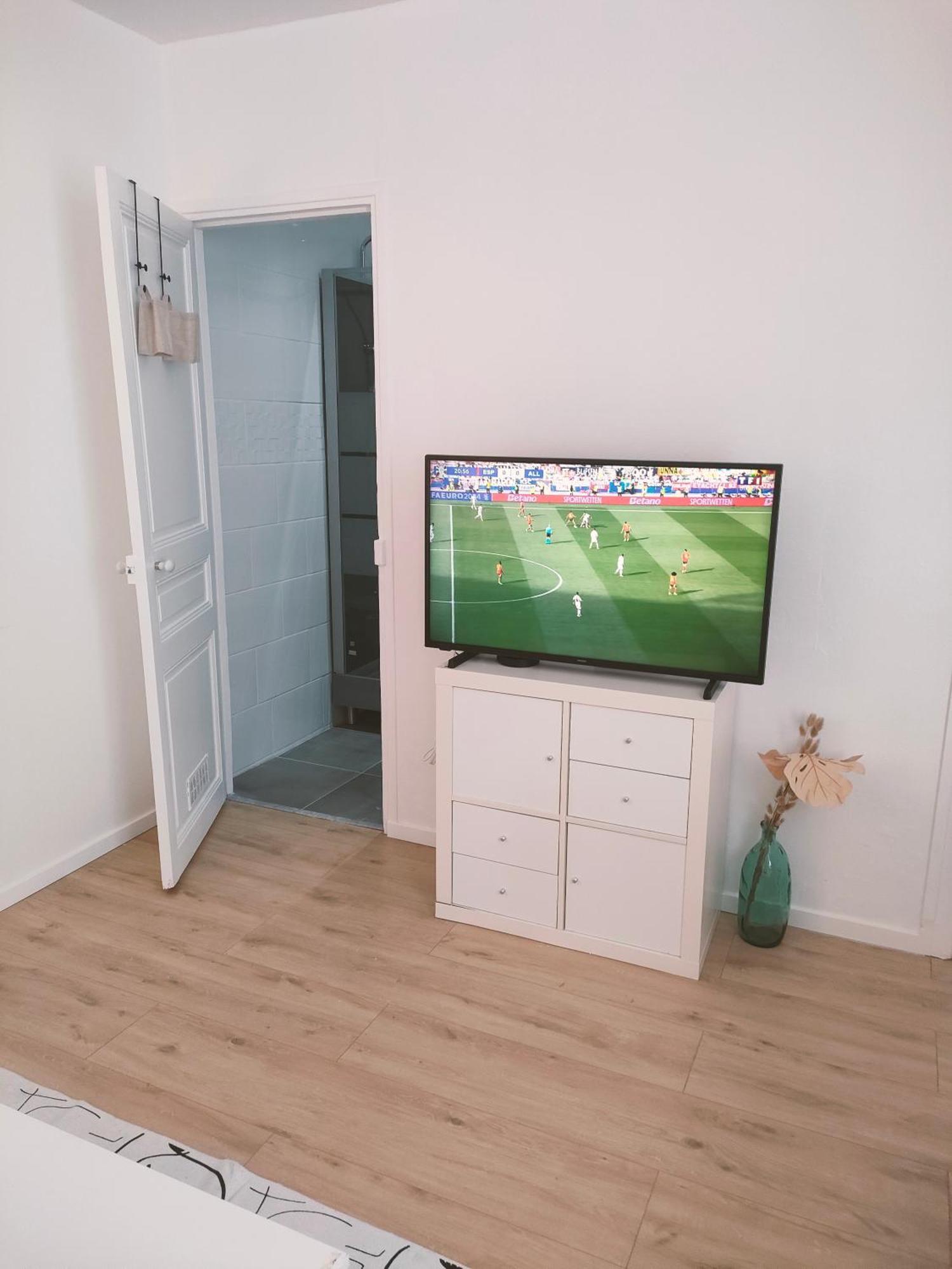 Appartement Proche De Paris Canal,Disney, Netflix Aulnay-sous-Bois Exterior photo
